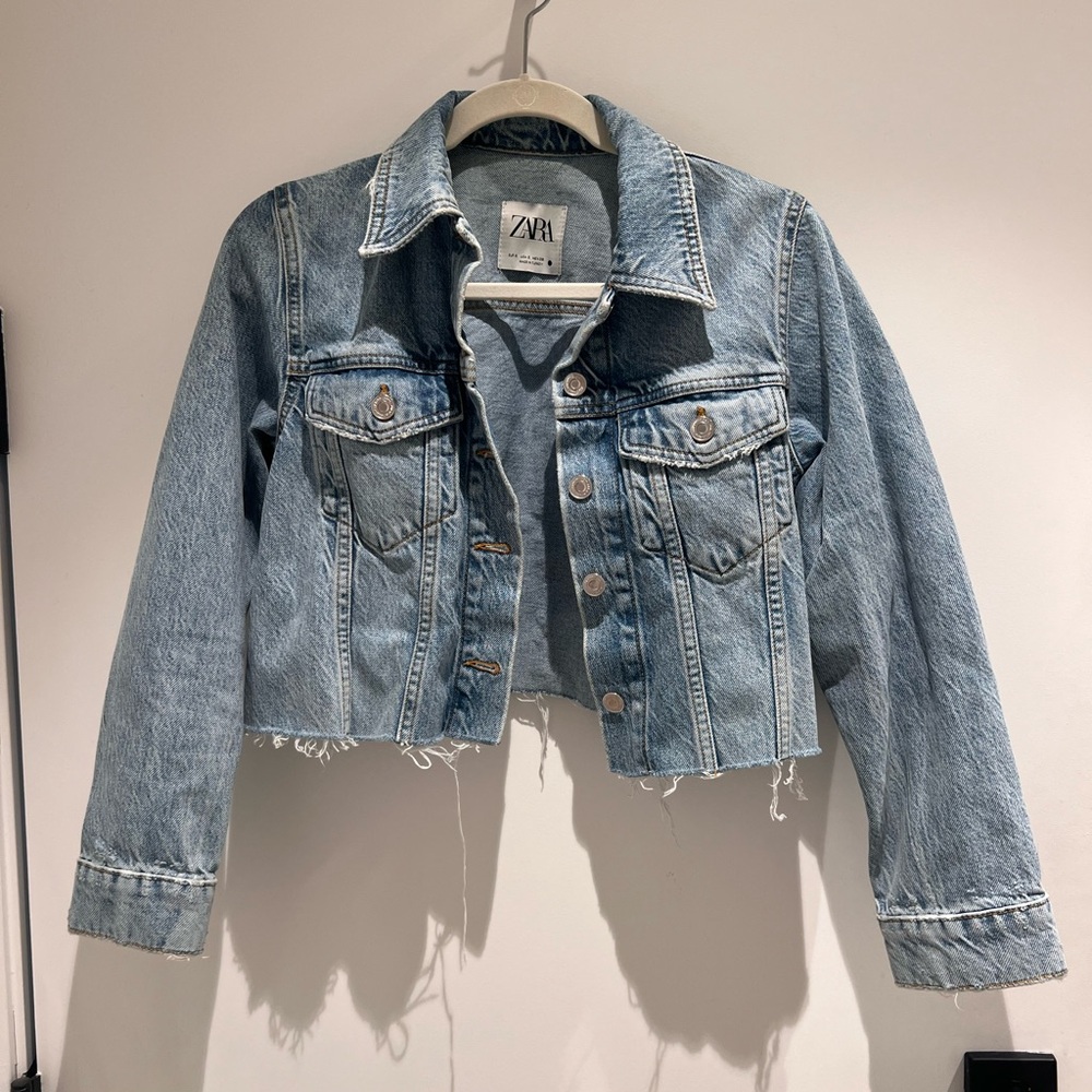 Zara Cropped Denim Jacket Distressed - Size S